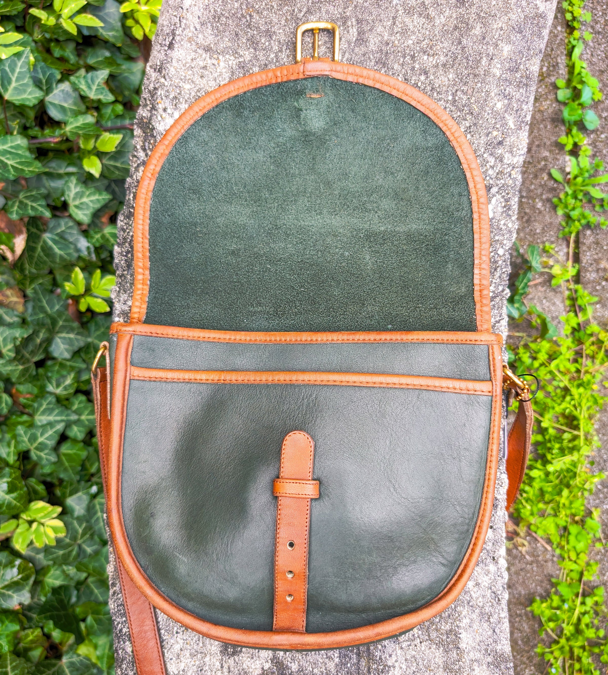 90s Coach Riding Spectator Green Bag | Boutique 229 90s Coach Riding Spectator Green Bag | Boutique 229