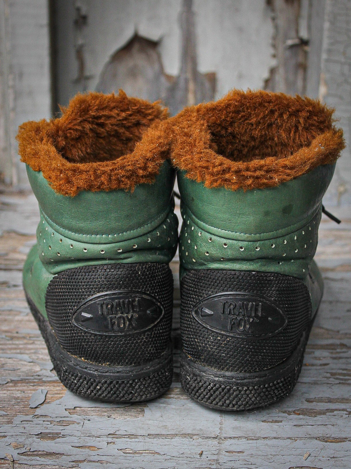 90s Travel Fox Hi-Top Faux Sherpa Lined Booties | Boutique 229